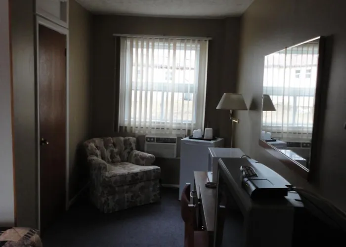 Hipwell\'S Motel