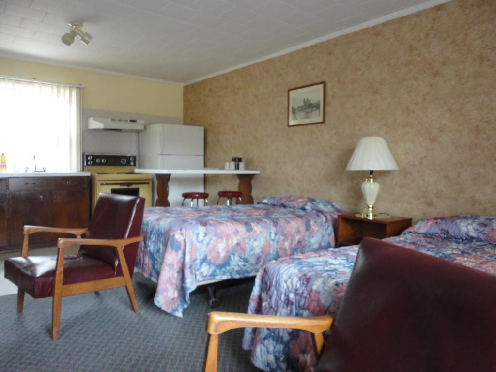 Motel Hipwell's
