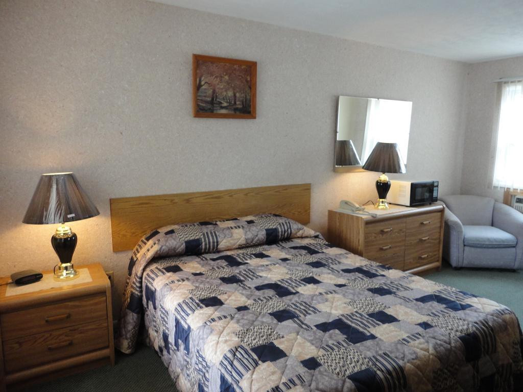 Motel Hipwell's